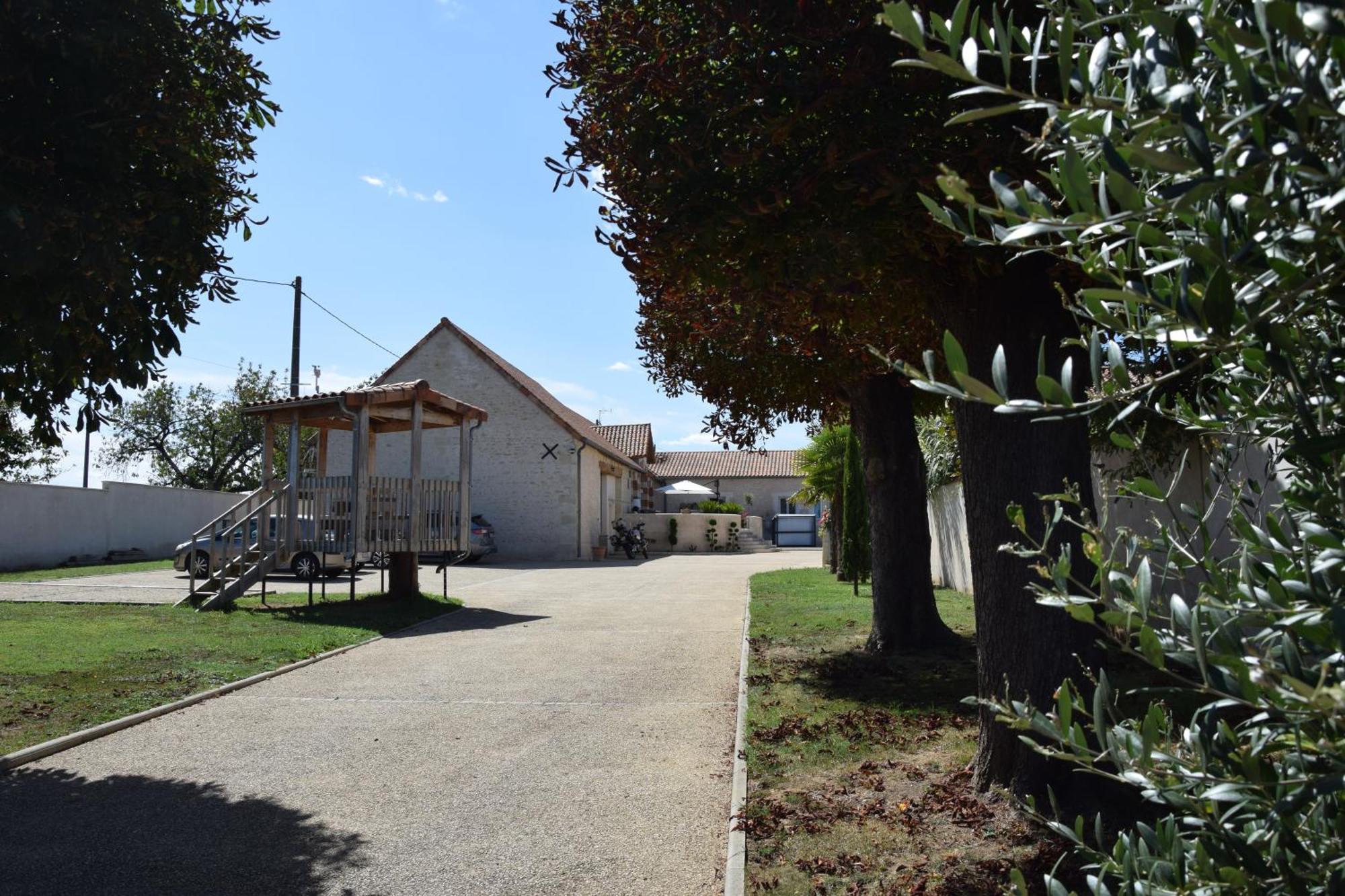 Val Holiday home Jaunay-Clan